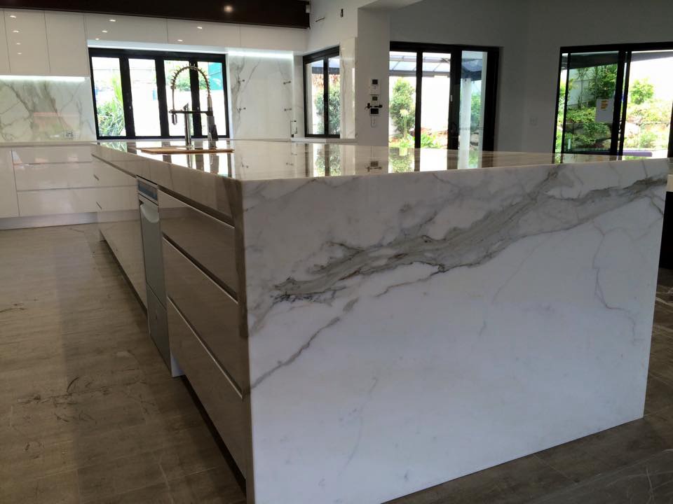 custom kitchens gold coast