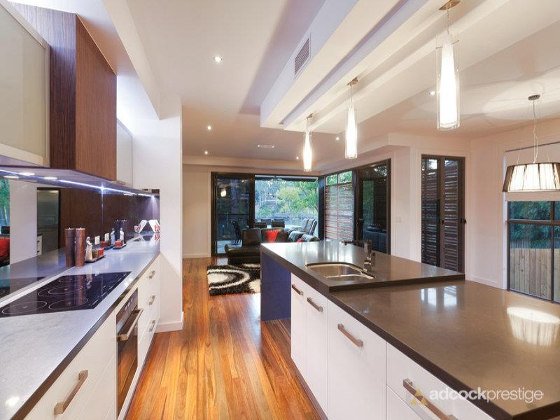 kitchen cabinets gold coast
