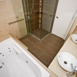 bathroom capri qld (13)